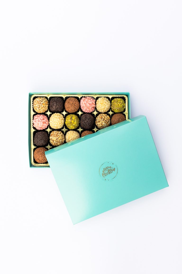 Box of 24 Brigadeiros <br> Merry Christmas!