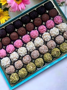 Box of 48 Brigadeiros <br> Party box