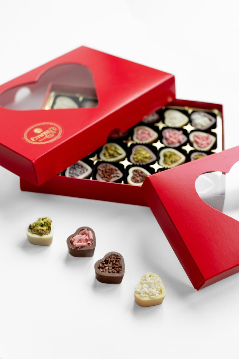 Valentine's Day box of 24 Heart Chocolates Filled with Brigadeiro