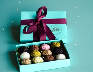 Box of 12 Merry Christmas with Burgundy Ribbon